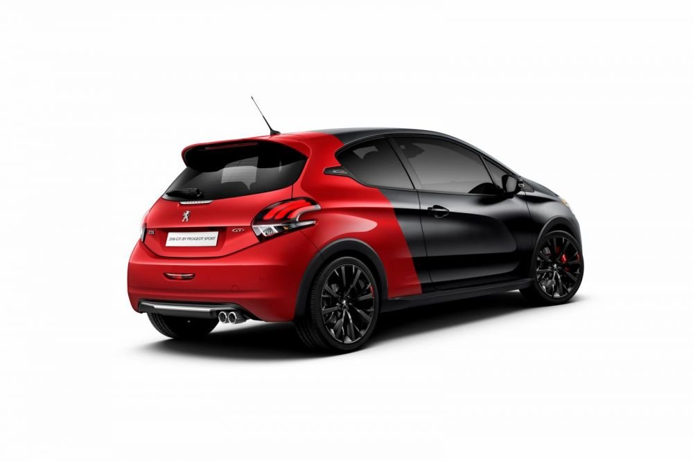 Galerie FOTO: Peugeot 208 facelift. Primele imagini oficiale inaintea lansarii de la Geneva_13