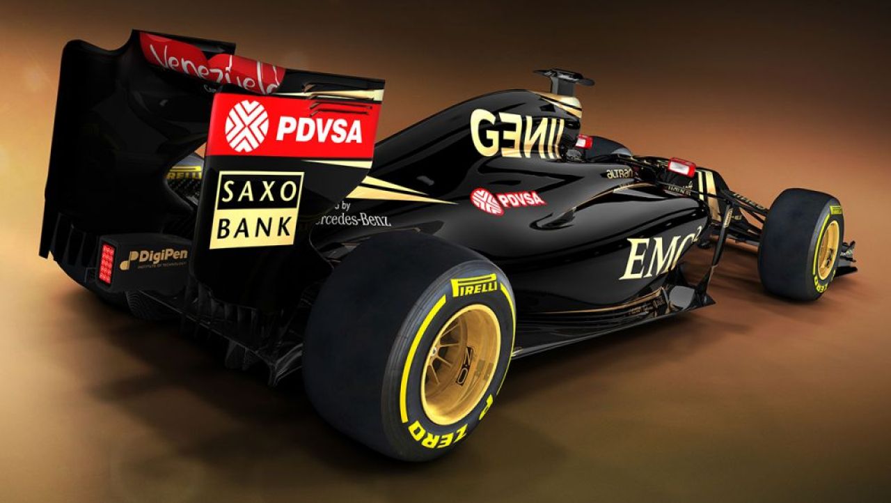 GALERIE FOTO: Cum arata monoposturile de Formula 1 pentru 2015! Red Bull si-a CAMUFLAT secretele sub un design NEBUN_24