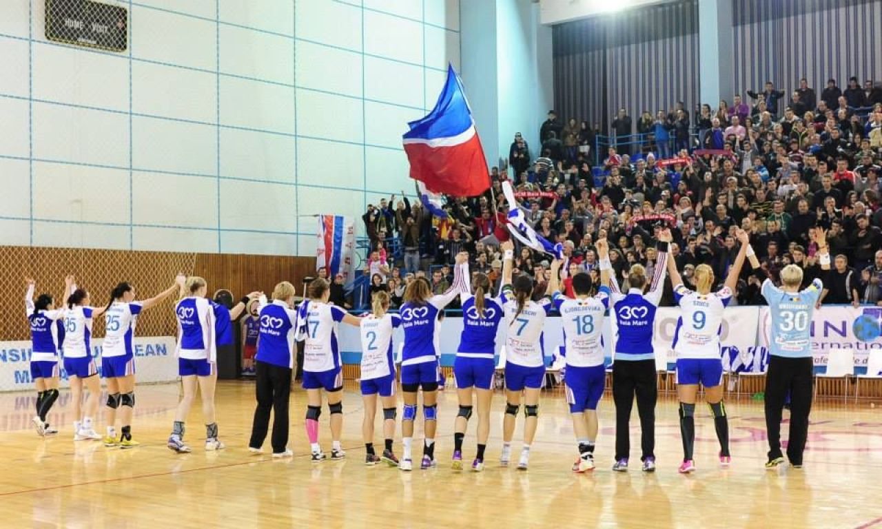 HCM Baia Mare 34-24 Savehof! Victorie clara a romancelor in drumul spre sferturile Ligii Campionilor_1