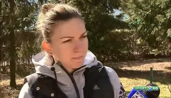 Simona Halep a fost OPRITA de Politie in timp ce conducea! Ce s-a intamplat dupa ce a GRESIT in trafic! VIDEO