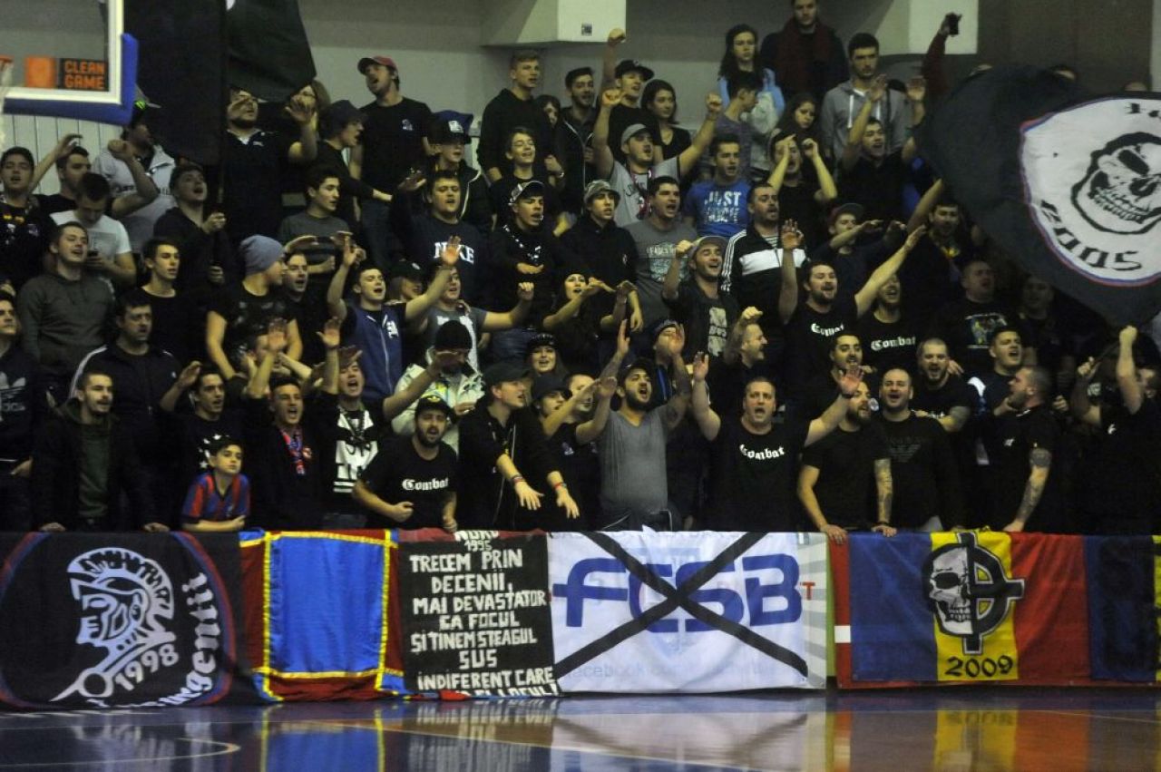 5 imagini care au disparut de la Steaua! Cum a ajuns un derby de titlu cu CFR de 100 mil euro din Romania sa se joace in anonimat_4