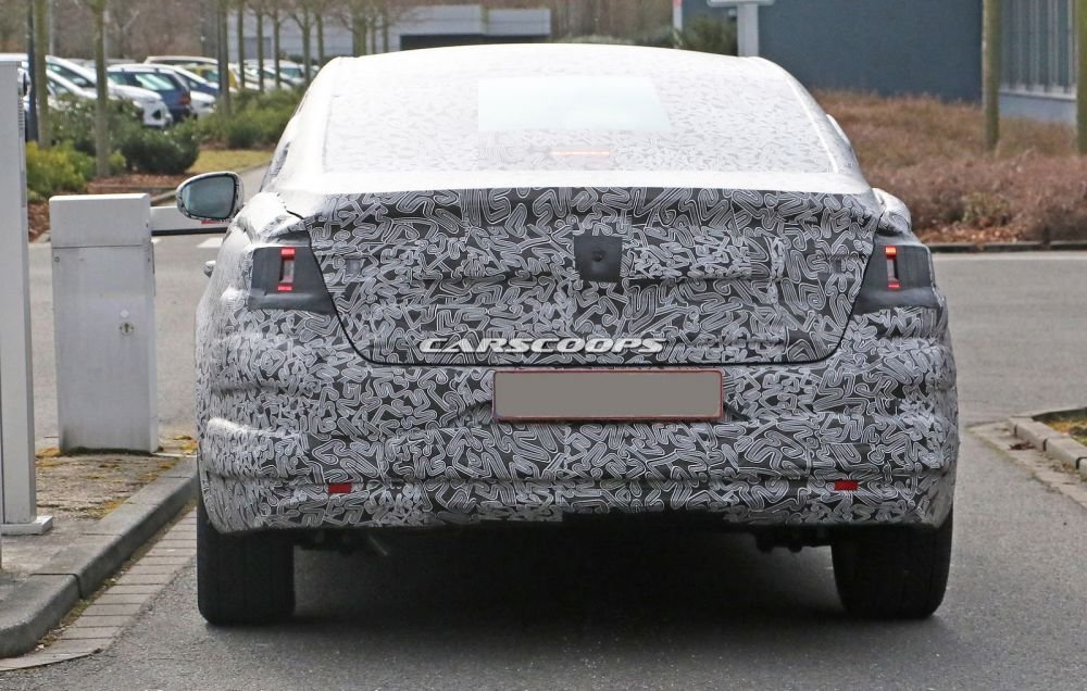 E asta bomba pregatita de Dacia si Renault? Noul SEDAN de LUX a fost scos la plimbare, dar misterul inca planeaza: FOTO SPION_3