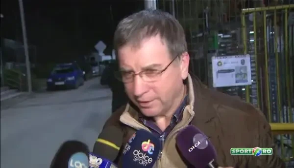 "Doamneee Dumnezeule, tu traiesti pe alt scenariu?" Dialog incredibil purtat Valeriu Argaseala la ultimul meci. Ce reactie a avut