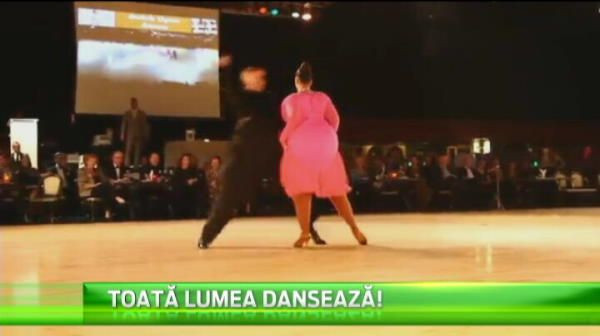 ASA arata cea mai mare dansatoare la bara care a incercat VREODATA sa impresioneze un juriu! VIDEO