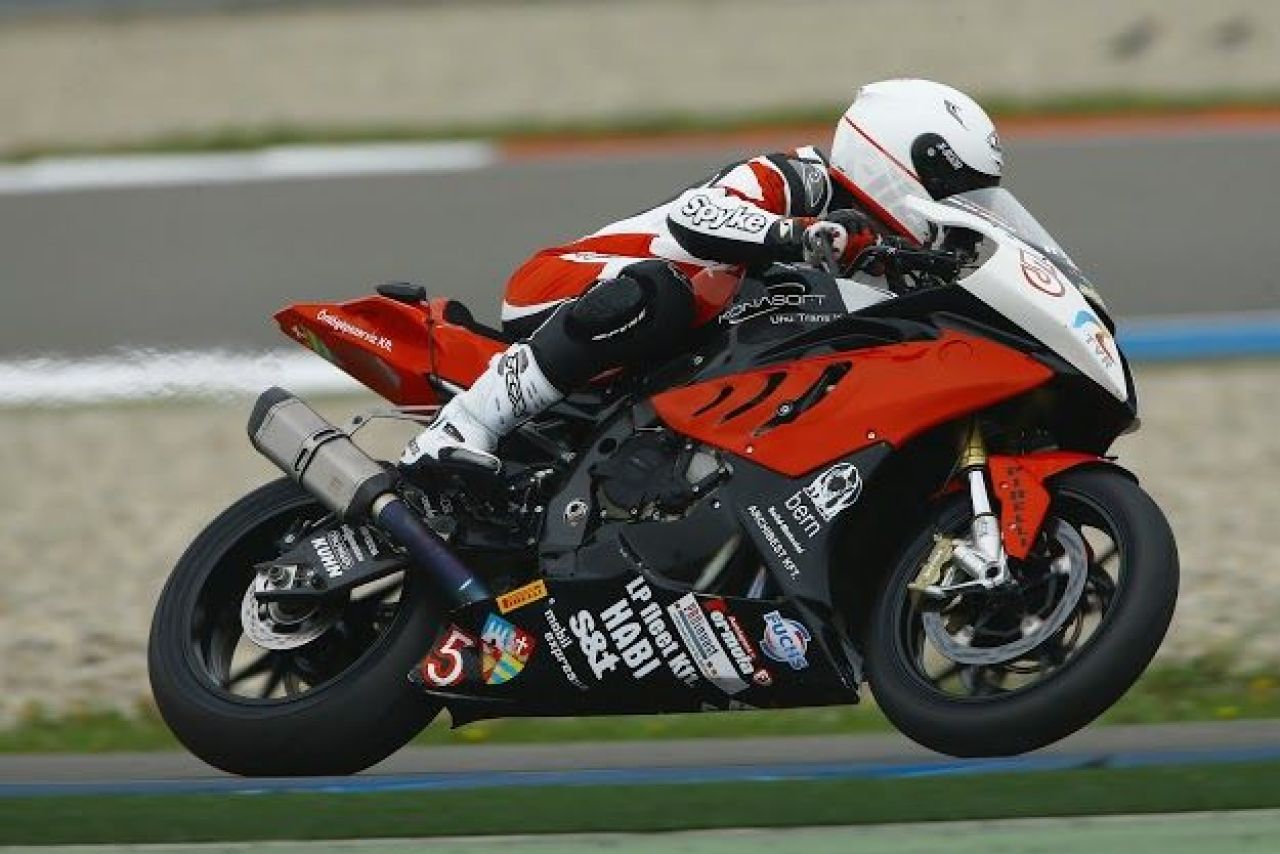 Cum arata lumea lui Robert Muresan la 308 km/h:
