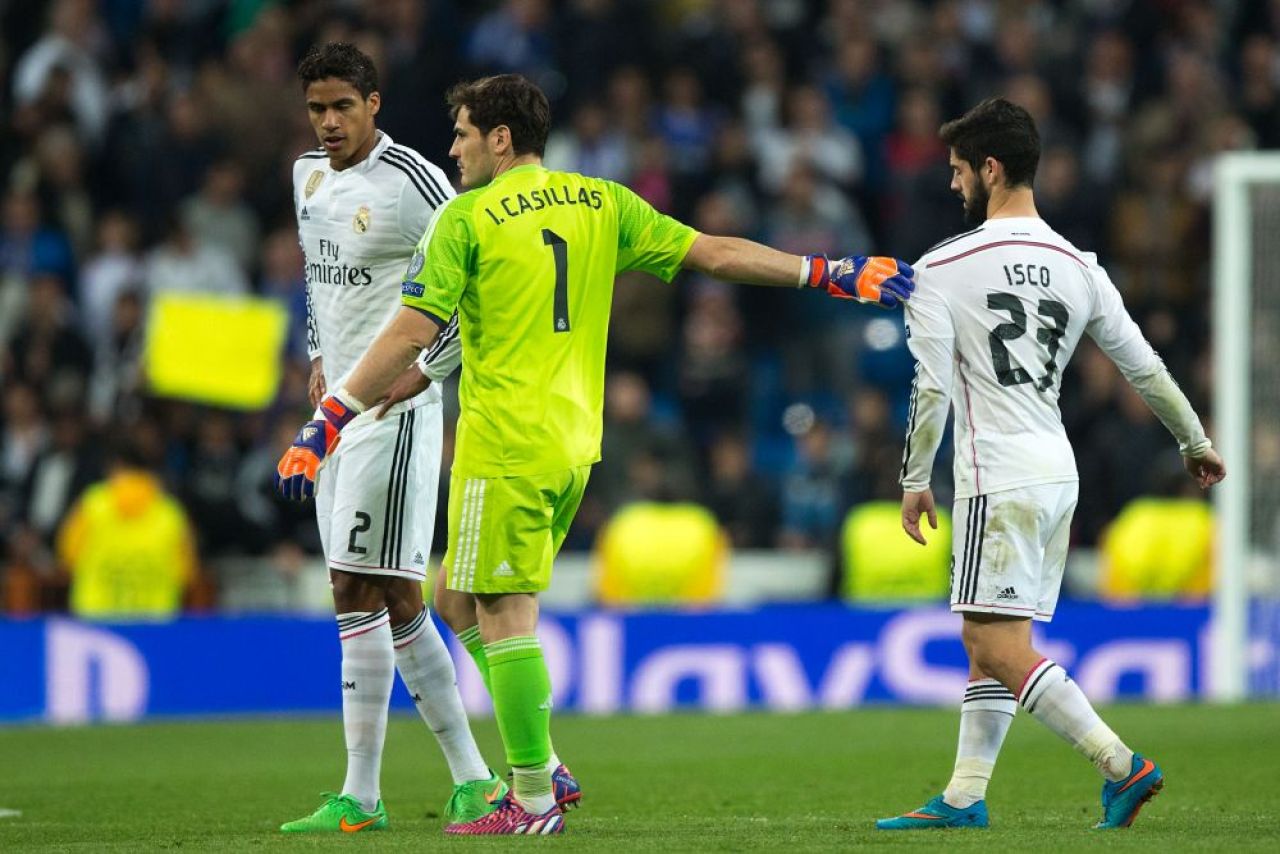 Singur IMPOTRIVA tuturor! Iker Casillas a tras, la propriu, de Ronaldo ca el sa mearga in fata fanilor! FOTO_3