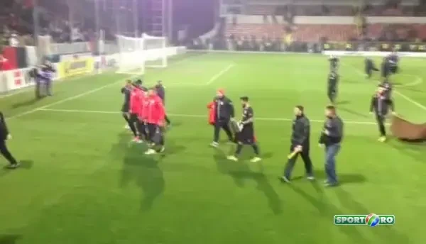 Eliminati de stelisti, dar asteptati ca niste EROI. Ce s-a intamplat la finalul meciului dintre Astra si Steaua. VIDEO