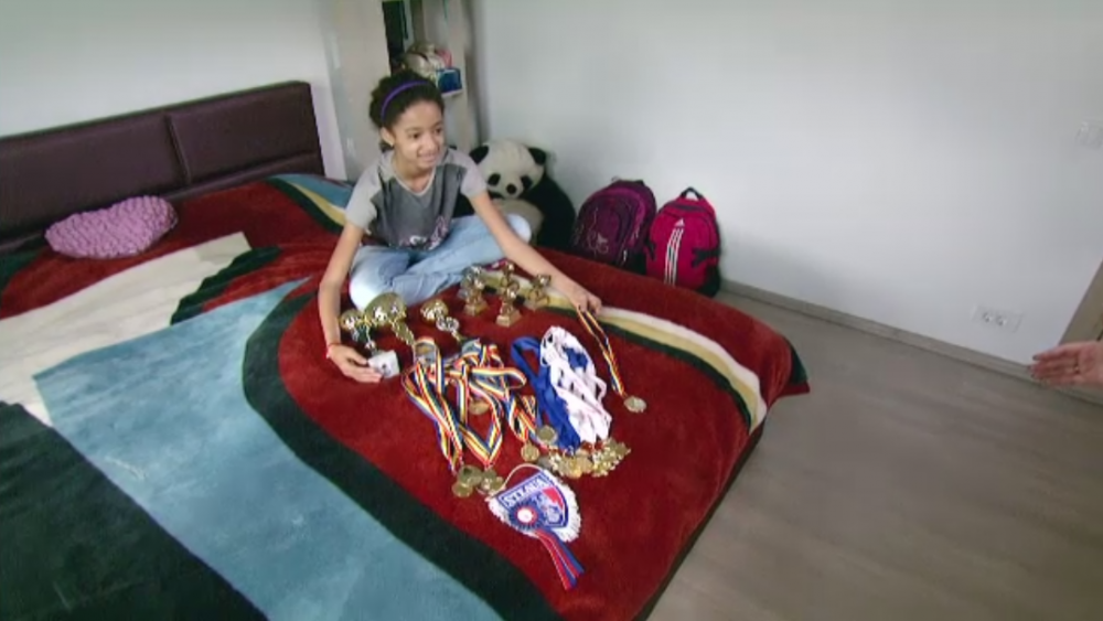 Povestea fiicei fostului portar Dossey! 