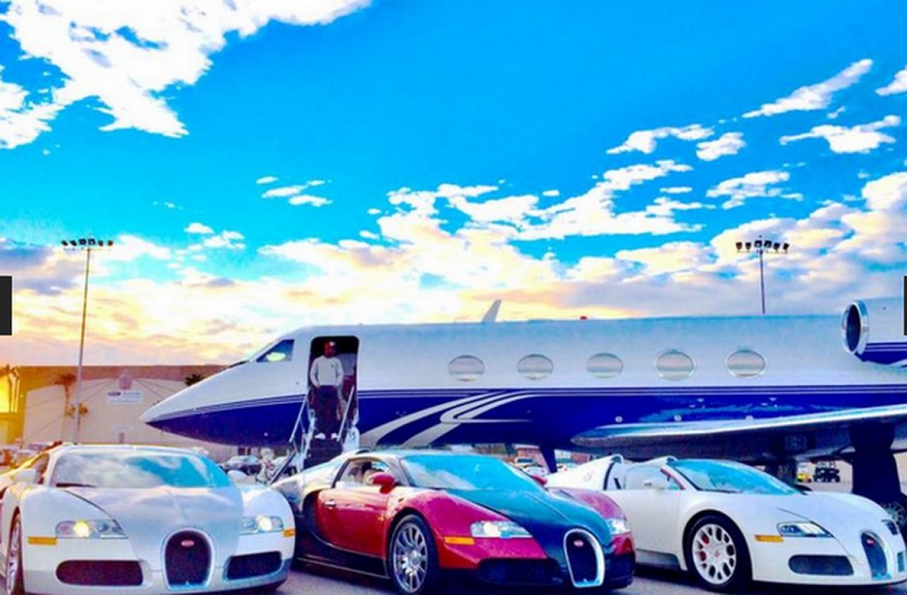 FOTO Cum arata garajul de 50 mil € al lui Floyd Mayweather: