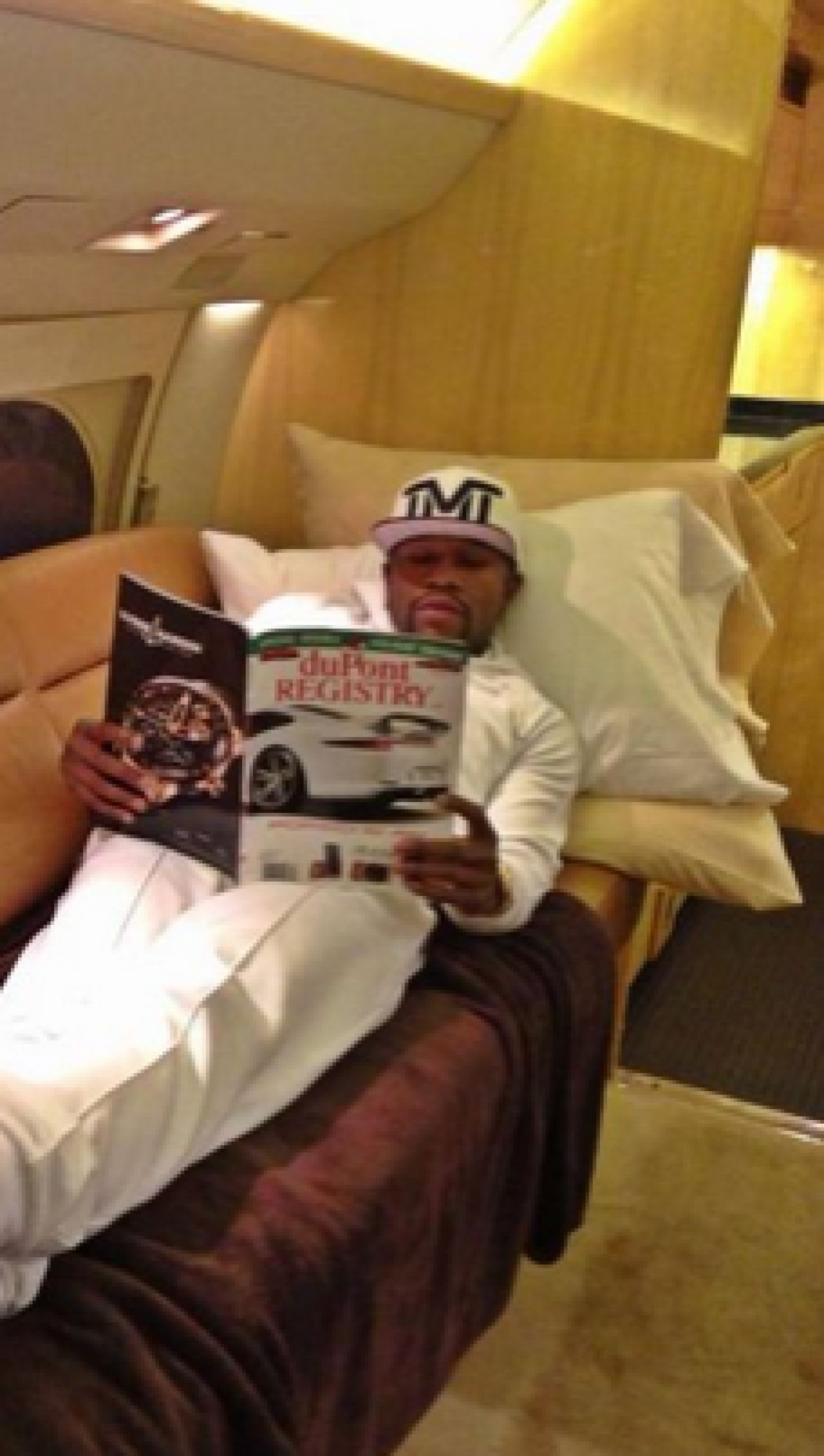 FOTO Cum arata garajul de 50 mil € al lui Floyd Mayweather: