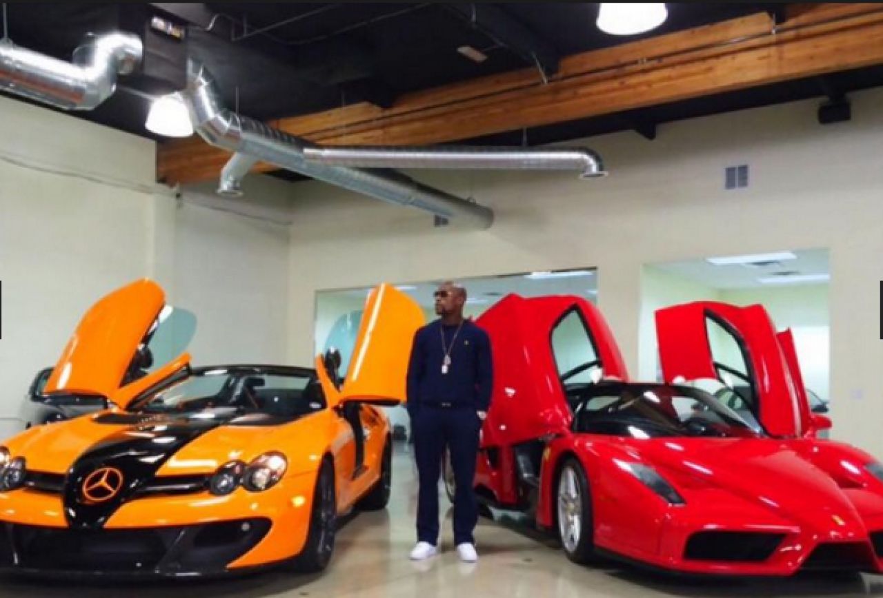 FOTO Cum arata garajul de 50 mil € al lui Floyd Mayweather: