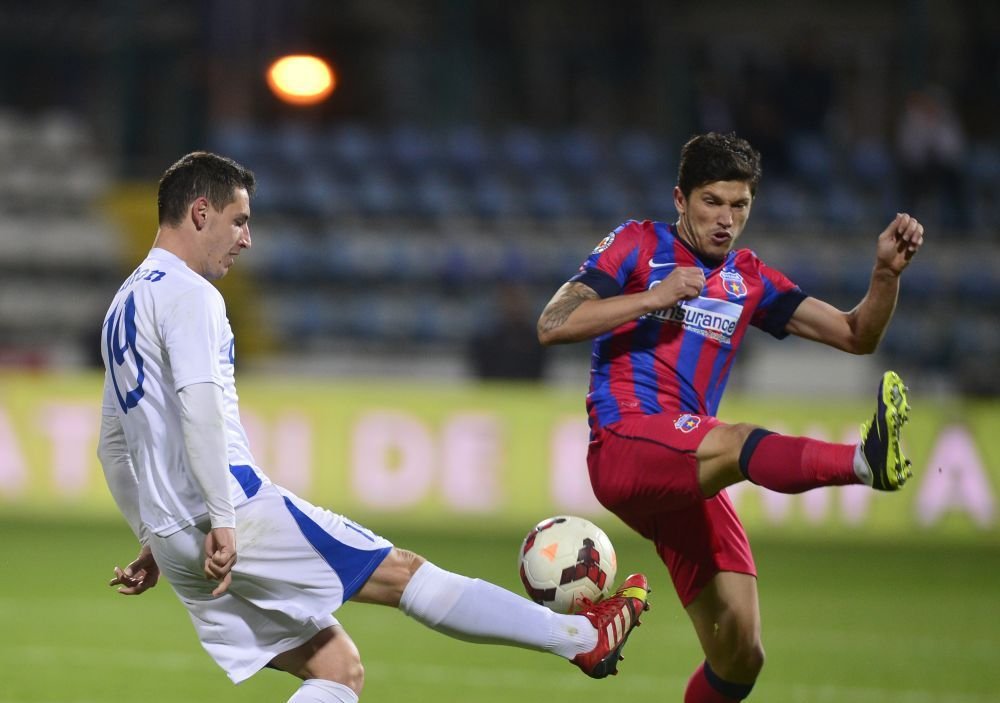 Sabotati din interior! Arlauskis si Bourceanu au comis erori MONUMENTALE! Steaua nu joaca nimic! Vezi fazele din Pandurii 3-1 Steaua