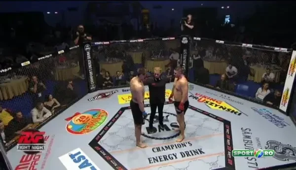Debut senzational al lui Marian Iordan in RXF! Iordan l-a facut KO in doar cateva secunde pe Greuceanu Stoica!