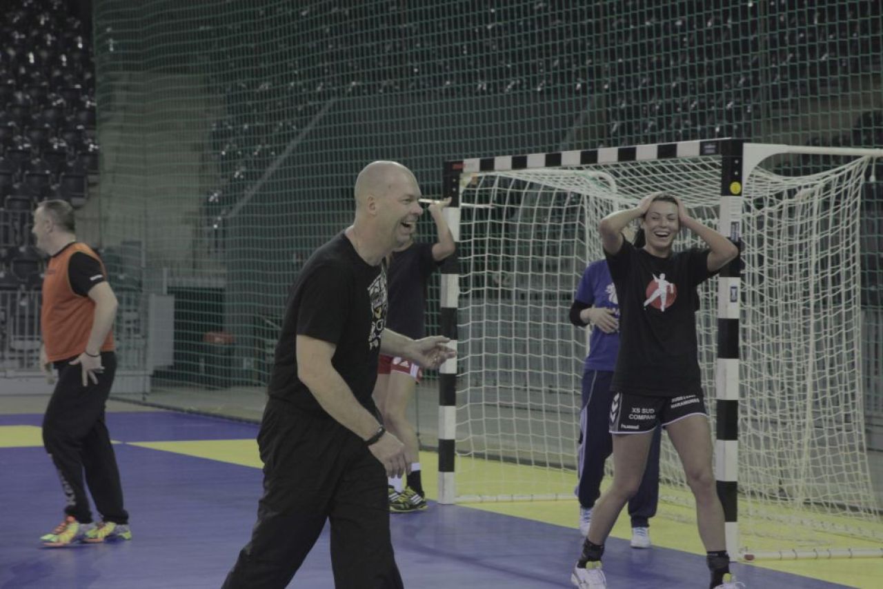 Noul selectioner al nationalei de handbal are planuri mari, dar nu se hazardeaza: