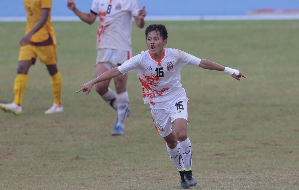 Cea mai slaba echipa din lume, la cea mai tare victorie din istorie! Ei sunt eroii zilei in fotbalul mondial :)_2