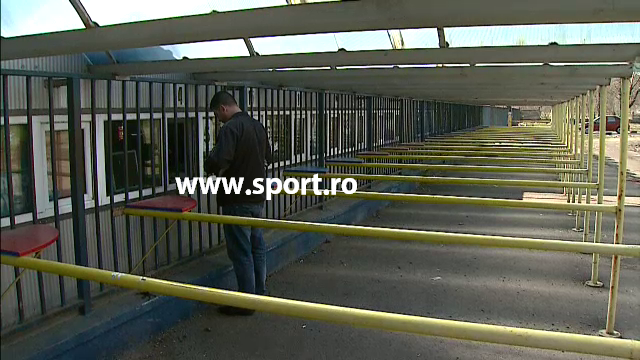 FOTO DEZOLANT! Steaua, parasita de fani: 