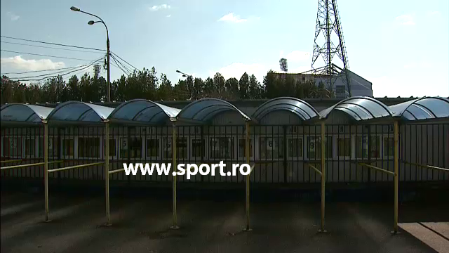 FOTO DEZOLANT! Steaua, parasita de fani: 