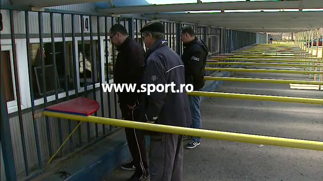 FOTO DEZOLANT! Steaua, parasita de fani: 