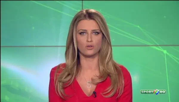 SENZATIONAL! Omul asta a coborat 88 de trepte in maini. VIDEO