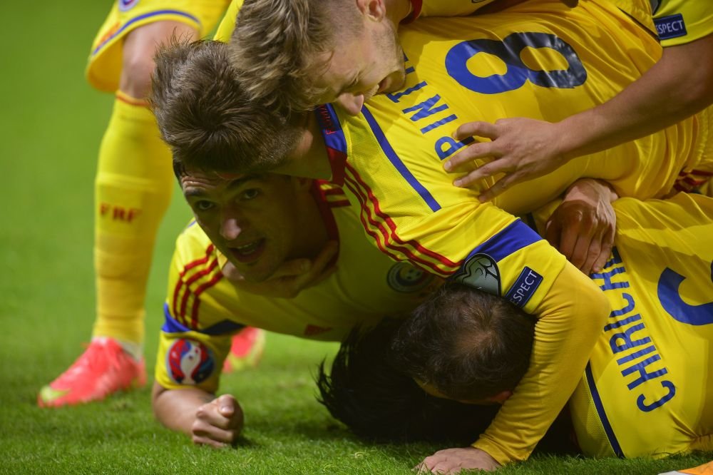 Decizie ISTORICA: Romania, doi selectioneri la Euro! Ce nume URIAS e chemat langa Iordanescu, milioane de fani VISEAZA la asta