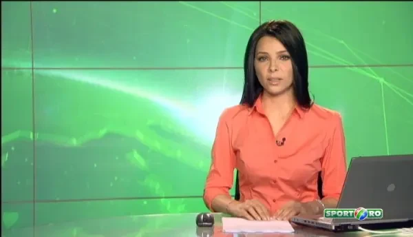 Gestul superb facut pentru un suporter de 102 ani! Jucatorii i-au dat 10 mii de euro, dupa ce batranul a fost jefuit! De acum, va vedea meciurile la VIP :)