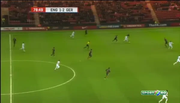 Gool Redmond! Anglia egaleaza!