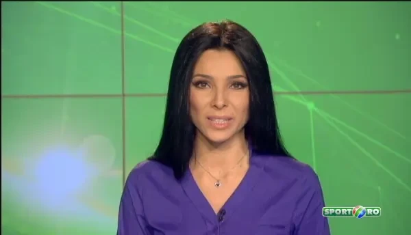 Exista viata in roz si la schi! Un austriac a colorat partia cu cea mai tare coborare din 2015 | VIDEO