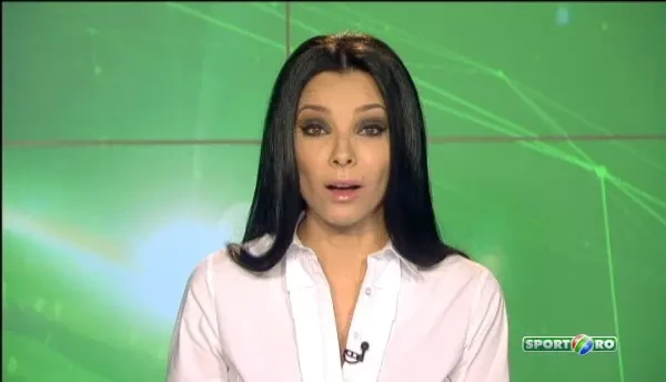 Moment antologic la box! Arbitrul a oprit meciul. Alo, domnule sportiv v-a cazut ceva din pantaloni!