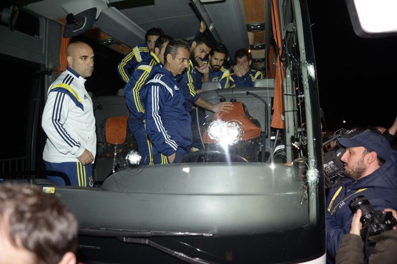 Marturii cutremuratoare din timpul atacului armat asupra autocarului lui Fenerbahce: