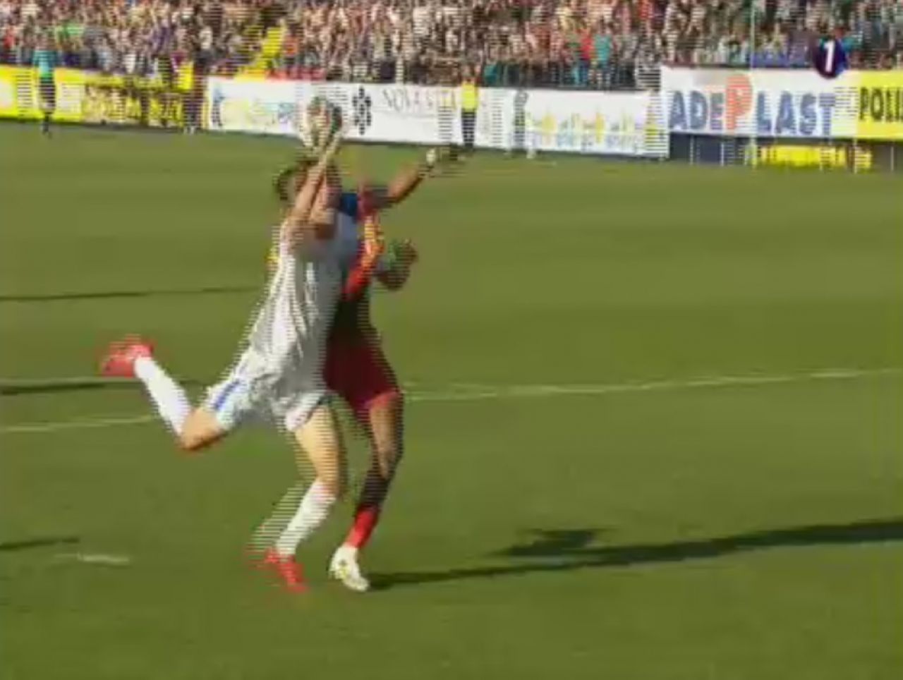 ASA s-a apropiat la un punct de Steaua, dar oltenii au facut scandal! CSU a cerut un penalty in minutul 95, Hategan nu a dat nimic: FOTO_3
