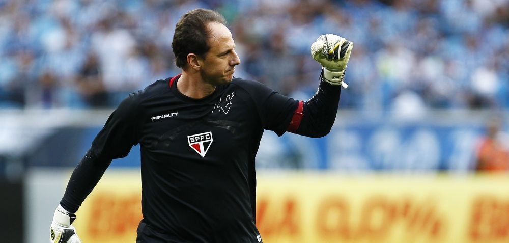 GOOOL Rogerio Ceni! Cel mai NEBUN portar din istoria fotbalului a dat inca un gol fantastic, la 42 de ani