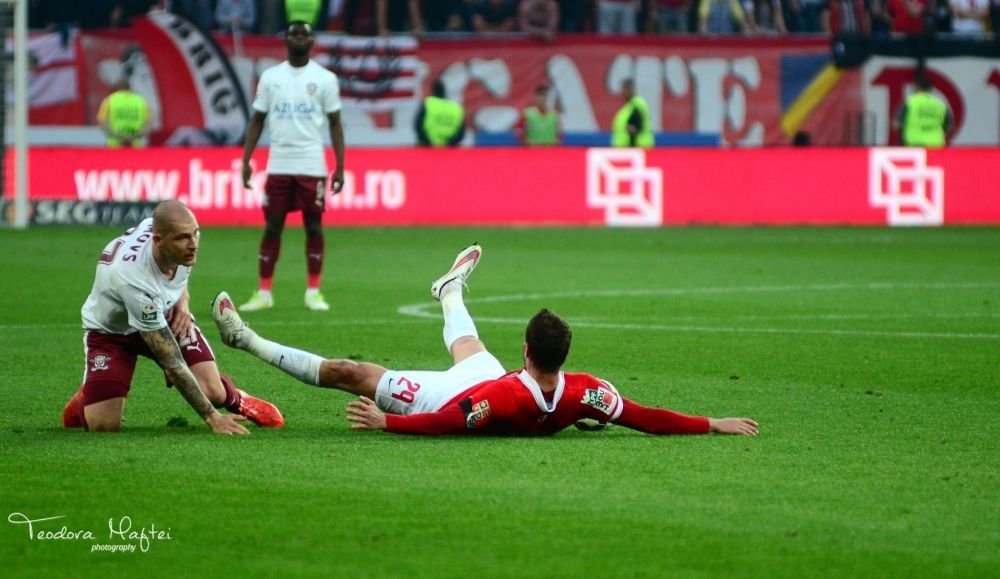 GALERIE FOTO | Ce nu s-a vazut aseara la derby-ul de pe National Arena: bannere, suporteri si un Borcea Jr. de nerecunoscut!_14