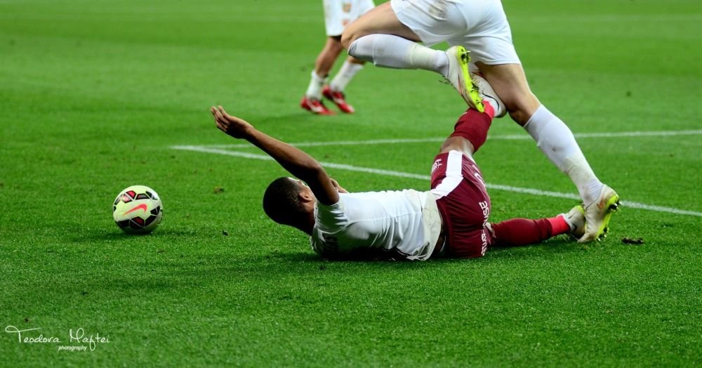 GALERIE FOTO | Ce nu s-a vazut aseara la derby-ul de pe National Arena: bannere, suporteri si un Borcea Jr. de nerecunoscut!_49