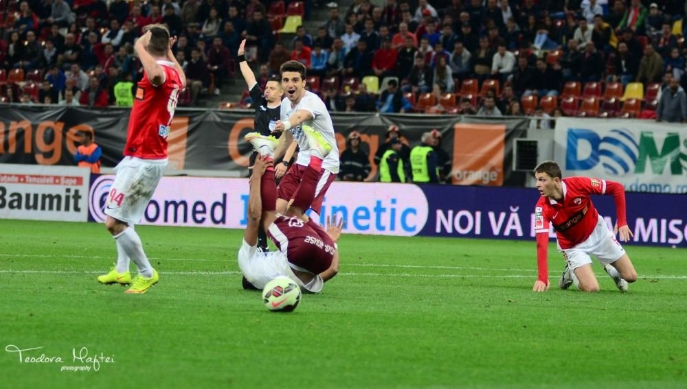 GALERIE FOTO | Ce nu s-a vazut aseara la derby-ul de pe National Arena: bannere, suporteri si un Borcea Jr. de nerecunoscut!_63