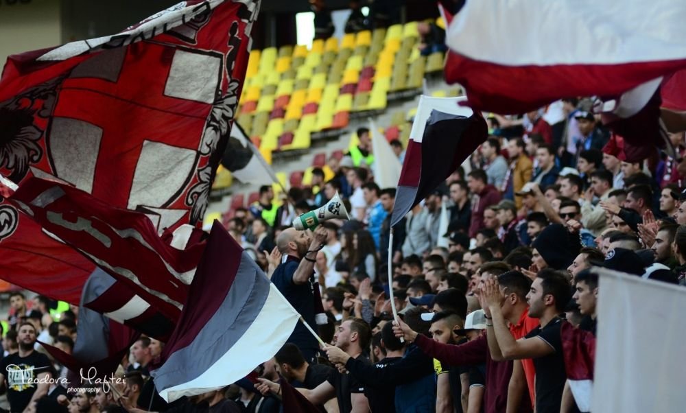 GALERIE FOTO | Ce nu s-a vazut aseara la derby-ul de pe National Arena: bannere, suporteri si un Borcea Jr. de nerecunoscut!_102