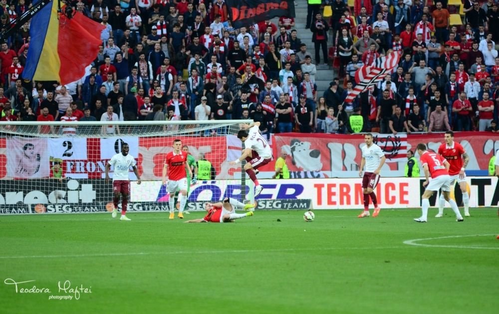 GALERIE FOTO | Ce nu s-a vazut aseara la derby-ul de pe National Arena: bannere, suporteri si un Borcea Jr. de nerecunoscut!_106