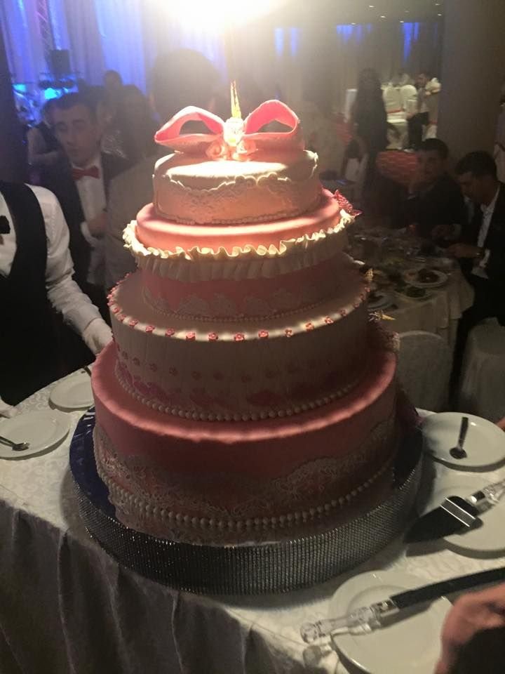 FOTO Becali a petrecut cu Reghe de Paste! Patronul Stelei NU s-a uitat la meciul cu Astra! Ce a facut in timpul egalului_4