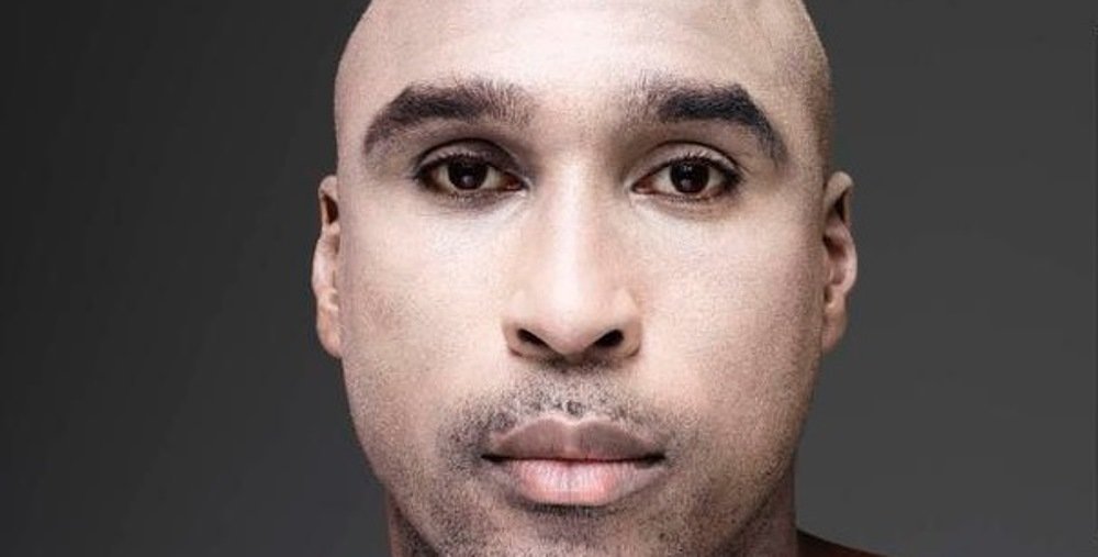 Campania pentru care Sol Campbell a ales sa-si schimbe CULOAREA PIELII. Imaginea devenita viral cu fostul jucator al lui Arsenal
