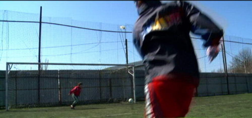 Meciul de Legenda | O campioana din box s-a inscris deja! Vrea sa joace cu Balaci, Petrescu si Belodedici pe National Arena. VIDEO