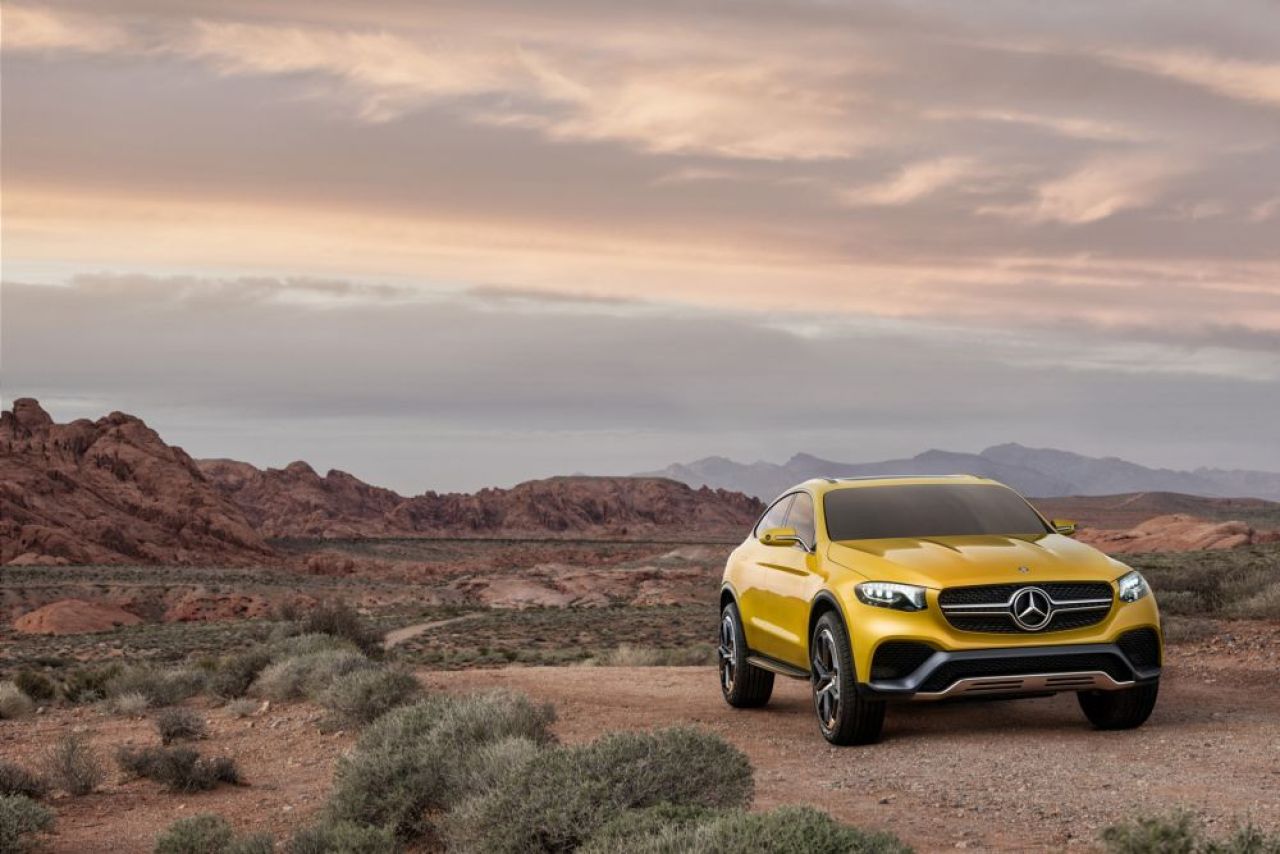 Lovitura directa pentru BMW! Mercedes a lansat GLC Coupe, concurentul PERFECT pentru X4! VIDEO_1