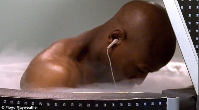 -115 grade Celsius! Conditiile extreme la care se supune Mayweather ca sa fie gata cu Pacquiao. VIDEO_2