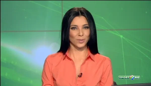 In Siberia sunt 10 grade. E perfect pentru plaja. Rusoaicele au iesit pe partie in costume de baie! VIDEO