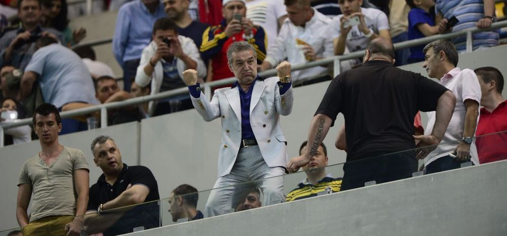 Becali a primit o sigla NOUA pentru Steaua, cadou de la un suporter! Ce reactie a avut