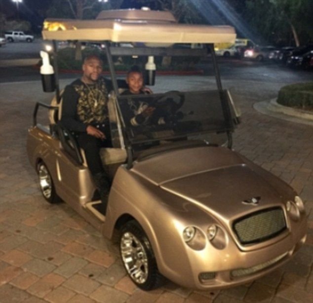 Avioane, masini, vile, bijuterii, LUX! Pe ce si-a spart Mayweather averea incredibila de 400 mil dolari! Super FOTO_17