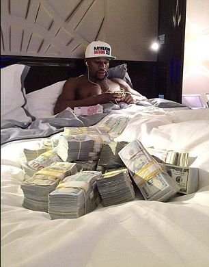Avioane, masini, vile, bijuterii, LUX! Pe ce si-a spart Mayweather averea incredibila de 400 mil dolari! Super FOTO_21