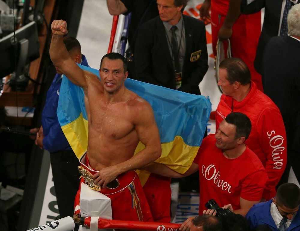 Ciocanul de OTEL, de neclintit! Wladimir Klitschko l-a batut pe Bryant Jennings pe taram american si ramane campionul lumii la GREA_3