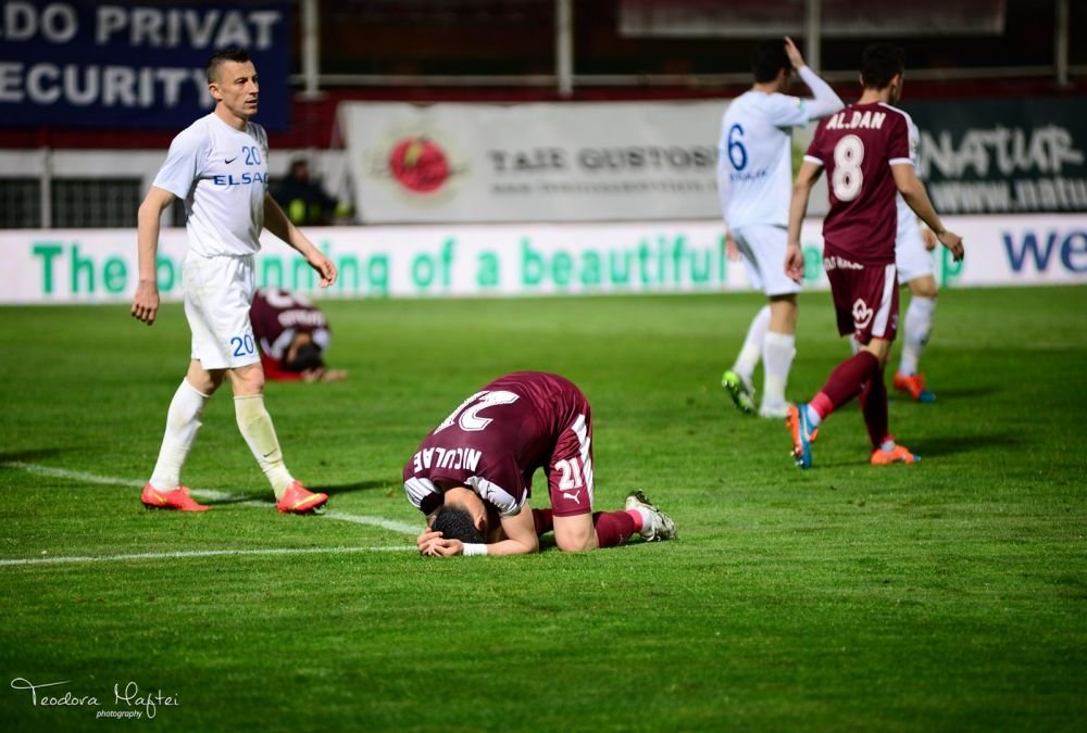 GALERIE FOTO: O noapte furtunoasa in Giulesti! Imaginile dezamagirii, doar o minune mai poate tine Rapidul in Liga I_2