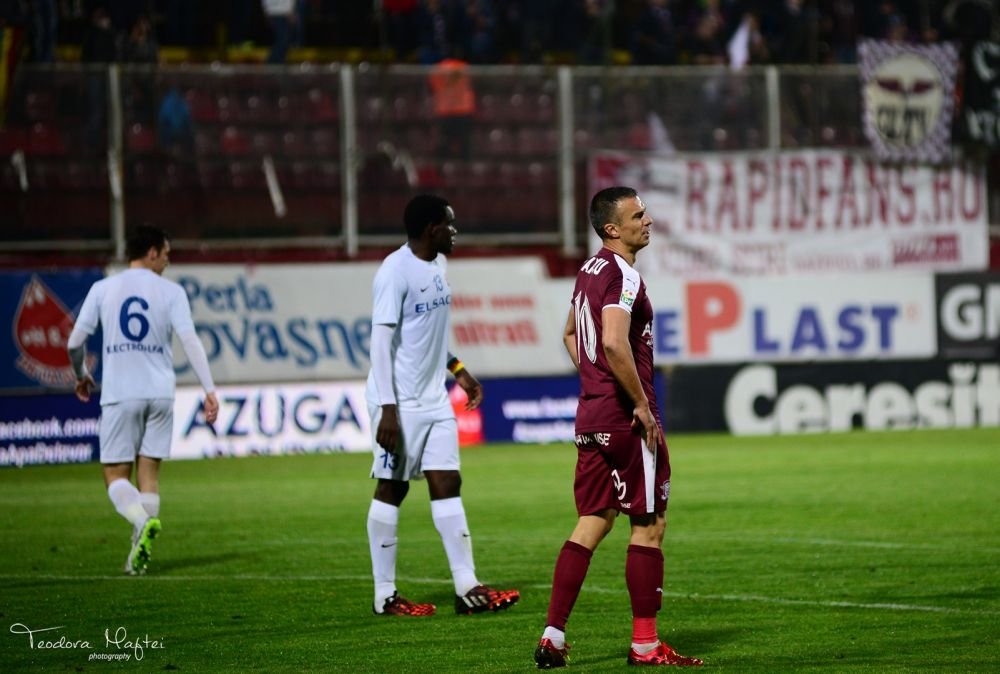 GALERIE FOTO: O noapte furtunoasa in Giulesti! Imaginile dezamagirii, doar o minune mai poate tine Rapidul in Liga I_25