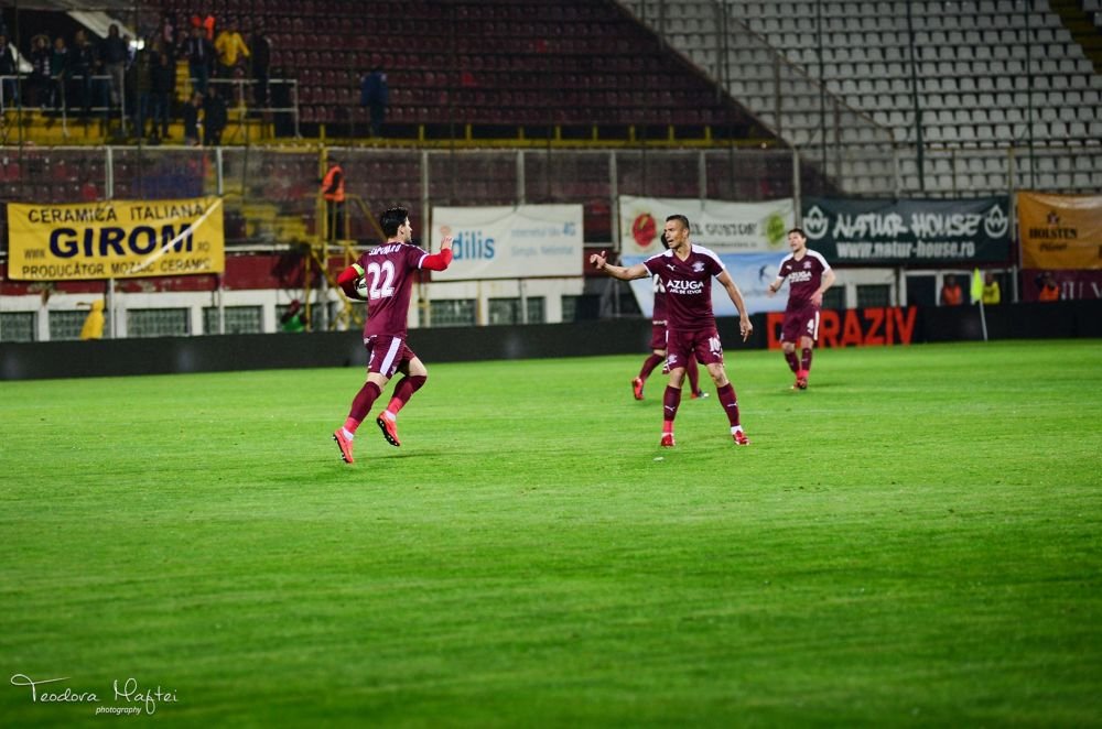GALERIE FOTO: O noapte furtunoasa in Giulesti! Imaginile dezamagirii, doar o minune mai poate tine Rapidul in Liga I_34