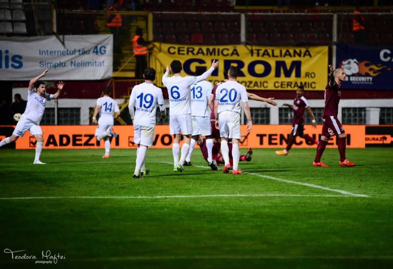 GALERIE FOTO: O noapte furtunoasa in Giulesti! Imaginile dezamagirii, doar o minune mai poate tine Rapidul in Liga I_38
